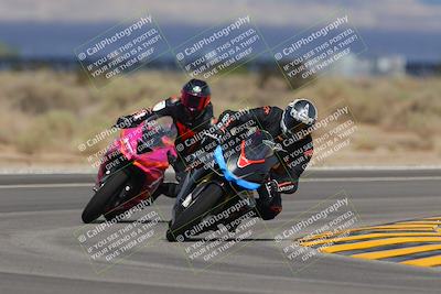 media/Sep-11-2022-SoCal Trackdays (Sun) [[81b7e951af]]/Turn 16 (945am)/